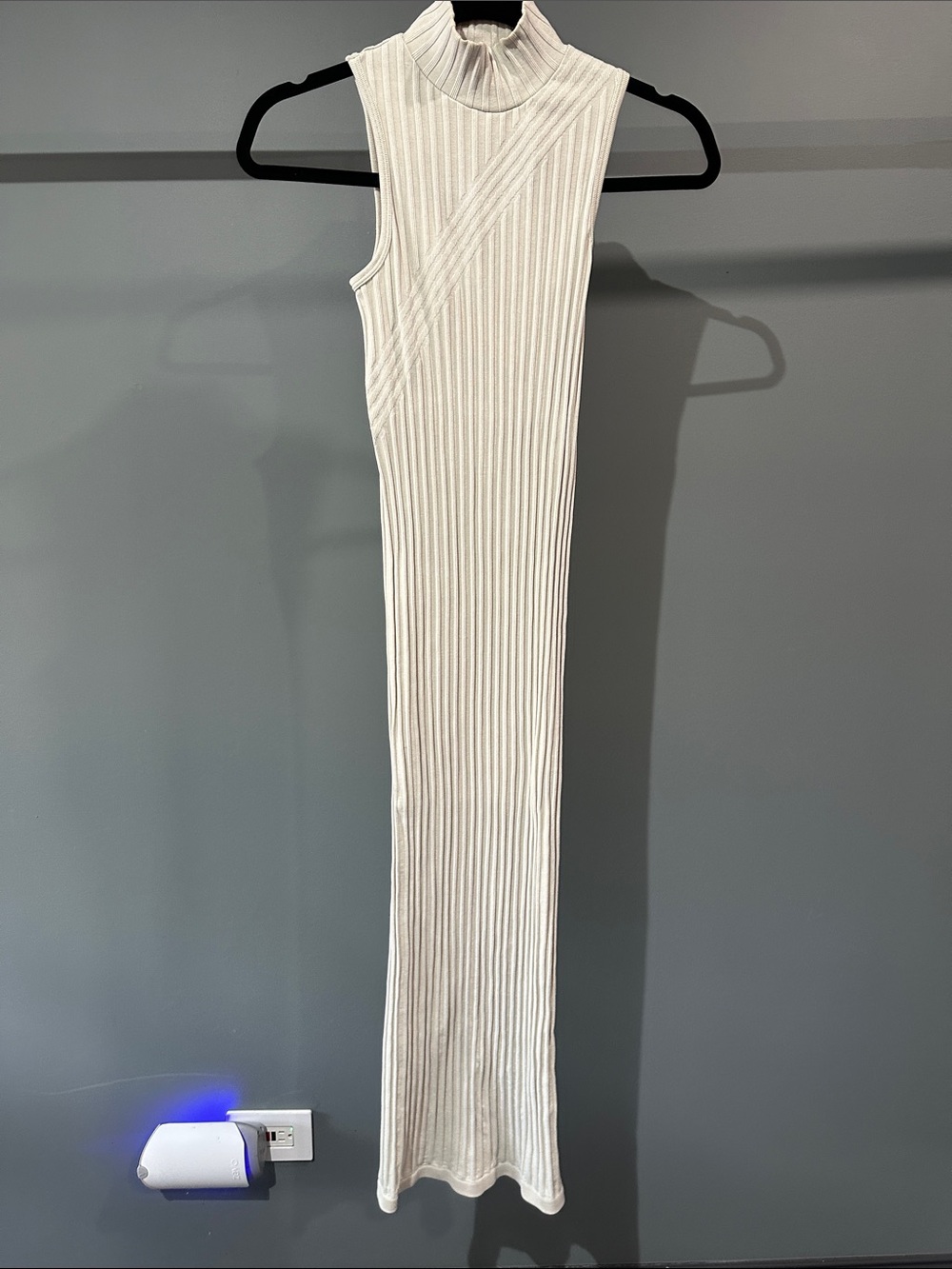 Forever 21 Cream Ribbed Midi Dress